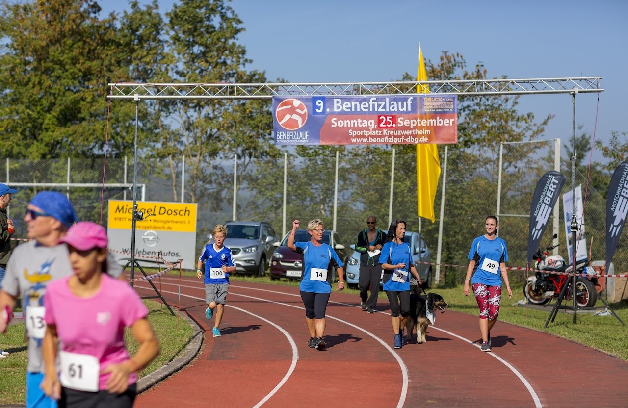 Bild vom 9. Benefizlauf im Jahr 2016. Dies ist das 183. Bild.